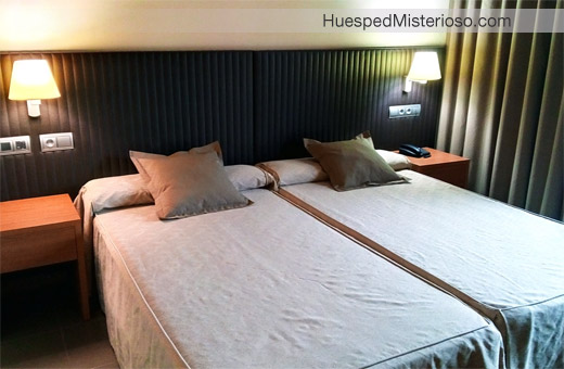 Habitación doble superior en el balneario de Rocallaura